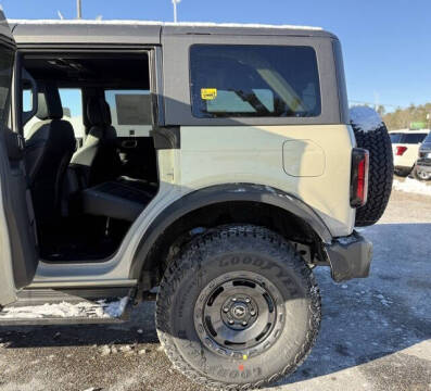 2025 Ford Bronco Outer Banks