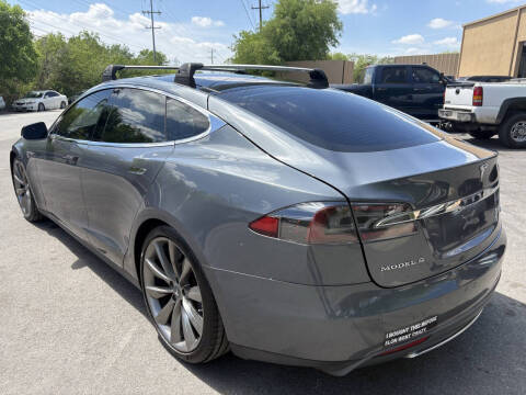 2013 Tesla Model S Performance