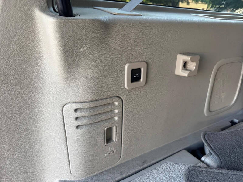 2012 Lincoln Navigator L