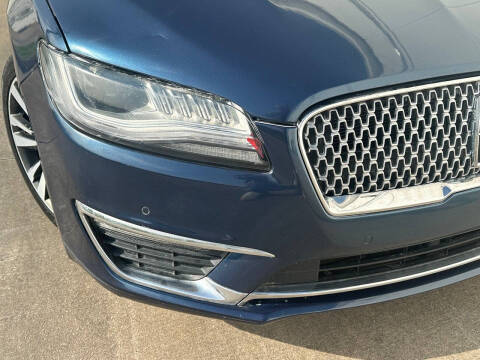 2017 Lincoln MKZ Select