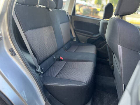 2015 Subaru Forester 2.5i