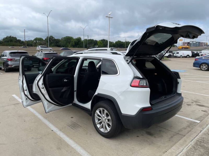 2019 Jeep Cherokee Latitude