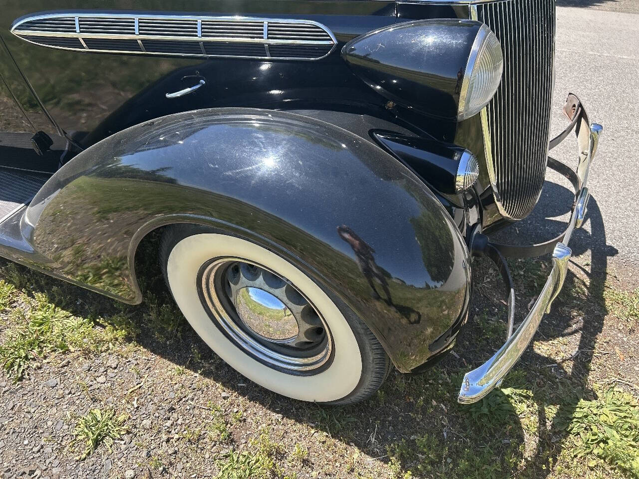 1936 Chrysler Airflow 4