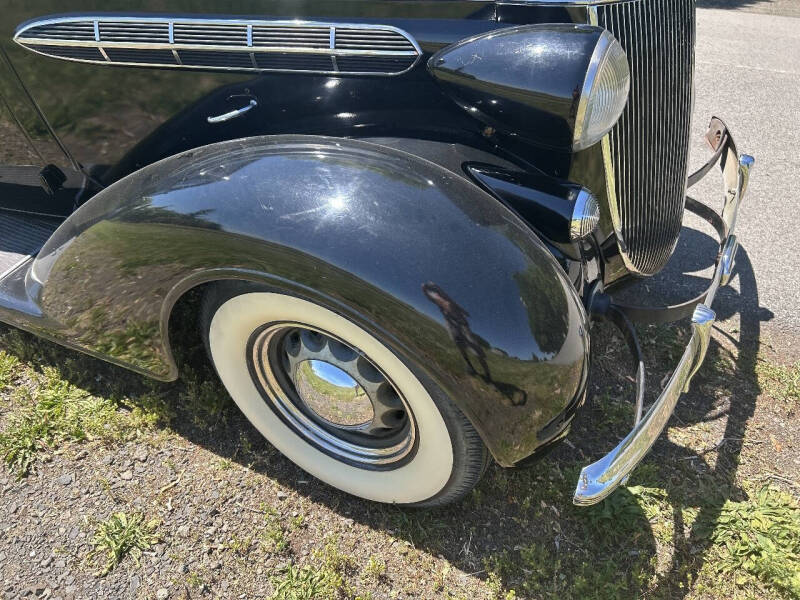 1936 Chrysler Airflow