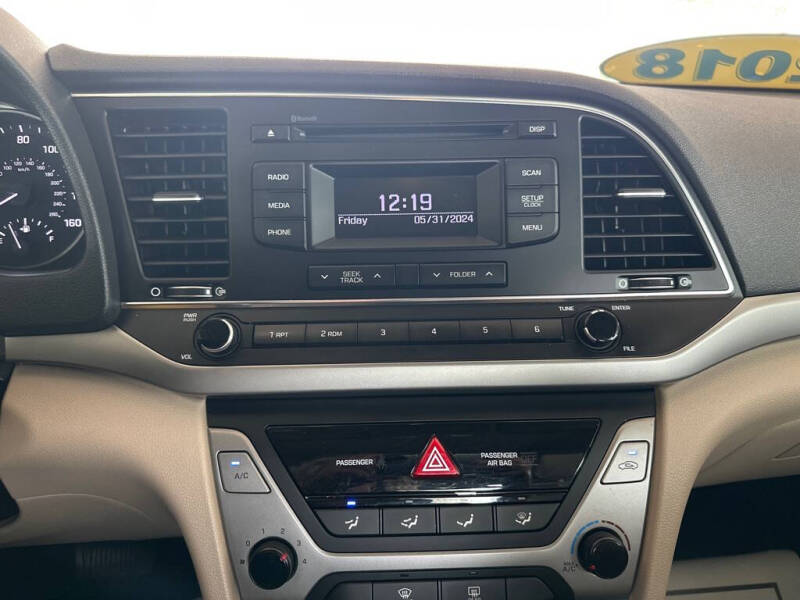 2018 Hyundai Elantra