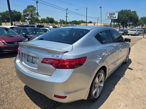 2013 Acura ILX 2.0L w/Tech