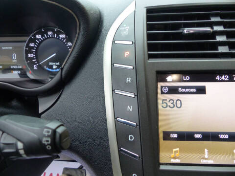 2017 Lincoln MKC Select