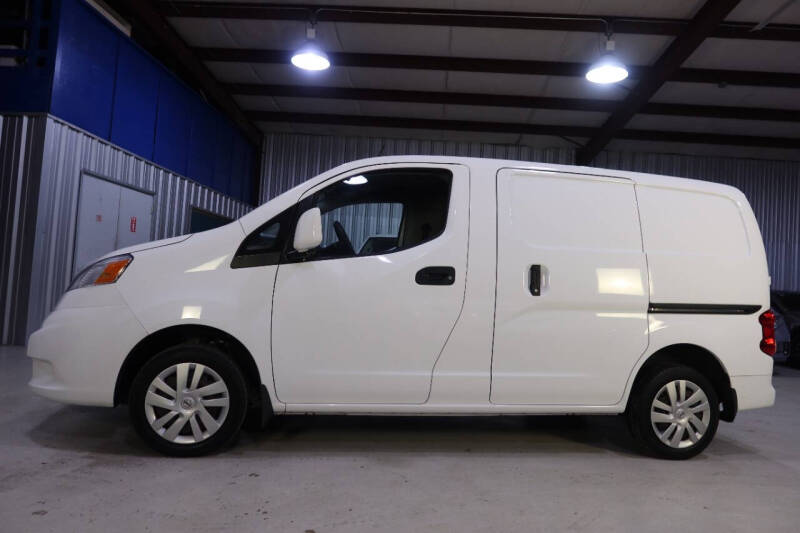 2021 Nissan NV200 for sale at SOUTHWEST AUTO CENTER INC in Houston TX