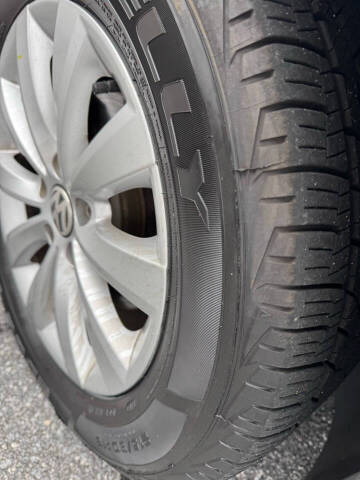 2014 Volkswagen Beetle 2.5L Entry PZEV