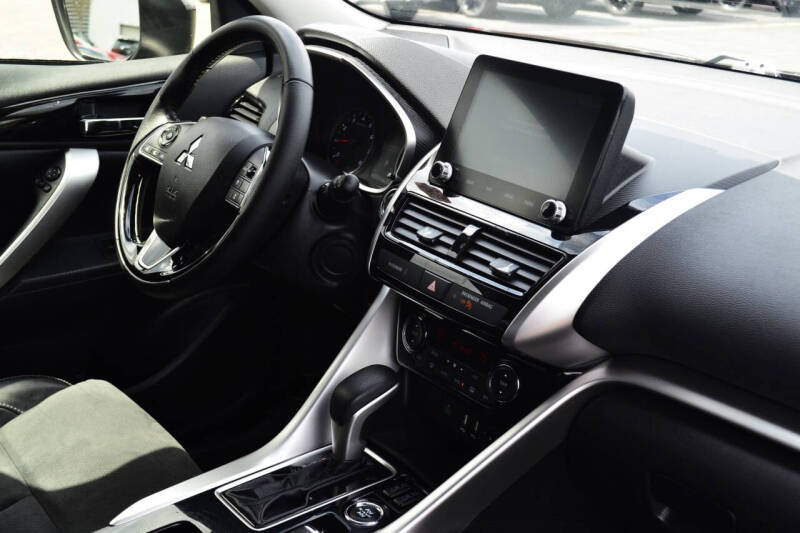 2024 Mitsubishi Eclipse Cross SE