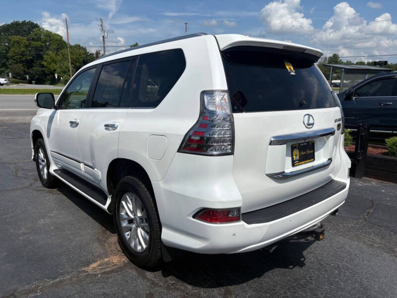 2017 Lexus GX 460
