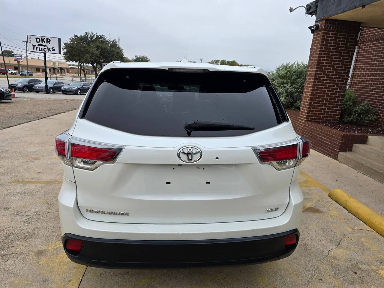 2015 Toyota Highlander for sale at Mac Motors in Arlington, TX