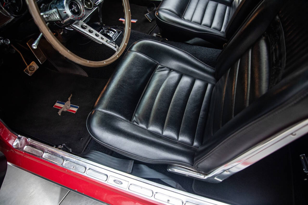 1965 Ford Mustang 75
