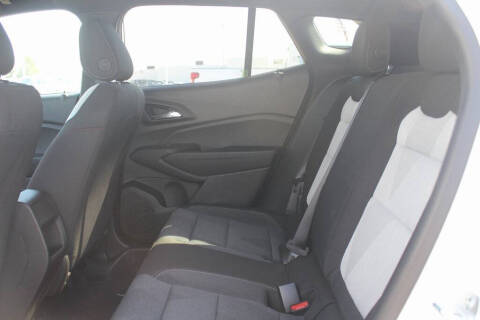 2025 Chevrolet Trax RS