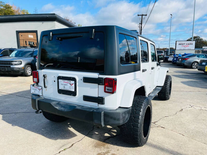 2018 Jeep Wrangler Unlimited Sahara photo 6