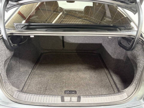 2019 Volkswagen Jetta R-Line