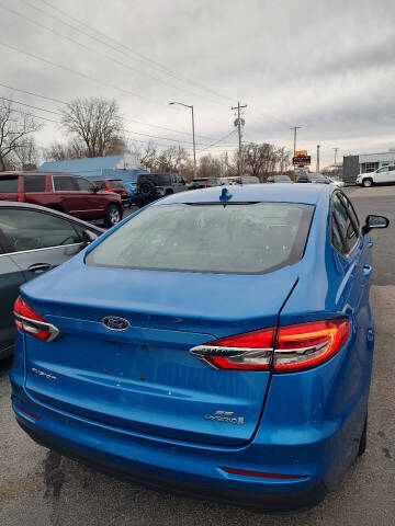 2019 Ford Fusion Hybrid SE