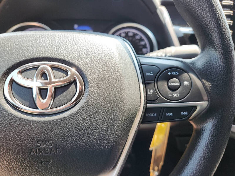 2024 Toyota Camry LE