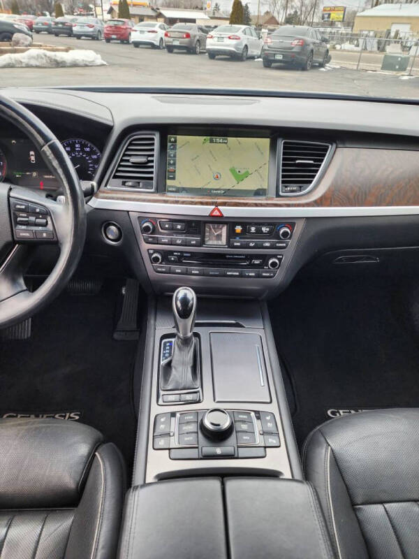 2015 Hyundai Genesis