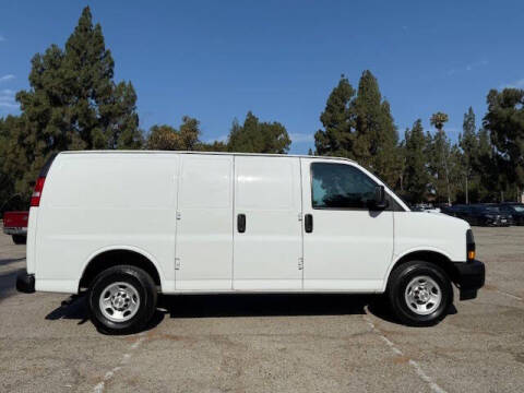 2022 Chevrolet Express 3500