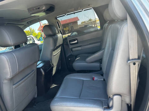 2016 Toyota Sequoia Limited