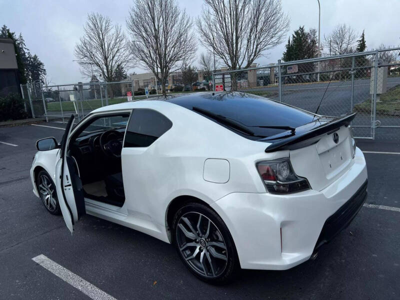 2016 Scion tC null photo 11