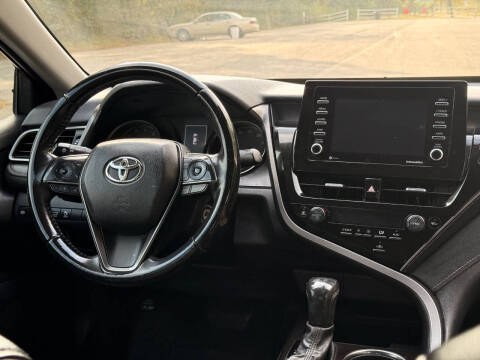 2022 Toyota Camry SE Nightshade