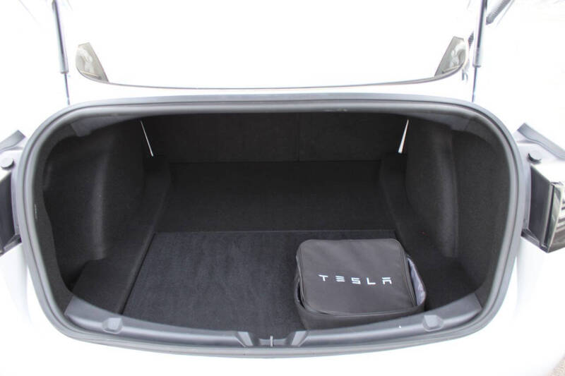 2020 Tesla Model 3 Performance