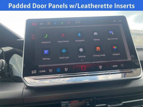 2025 Volkswagen Golf GTI SE