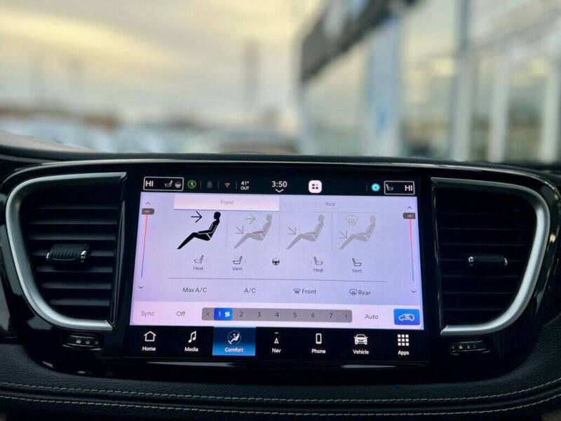 2021 Chrysler Pacifica Hybrid Limited