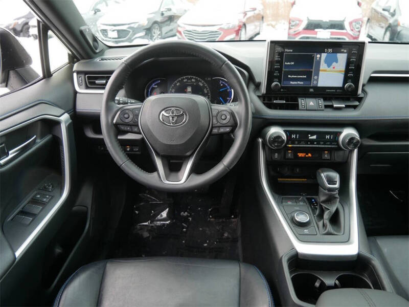 2020 Toyota RAV4 Hybrid XSE