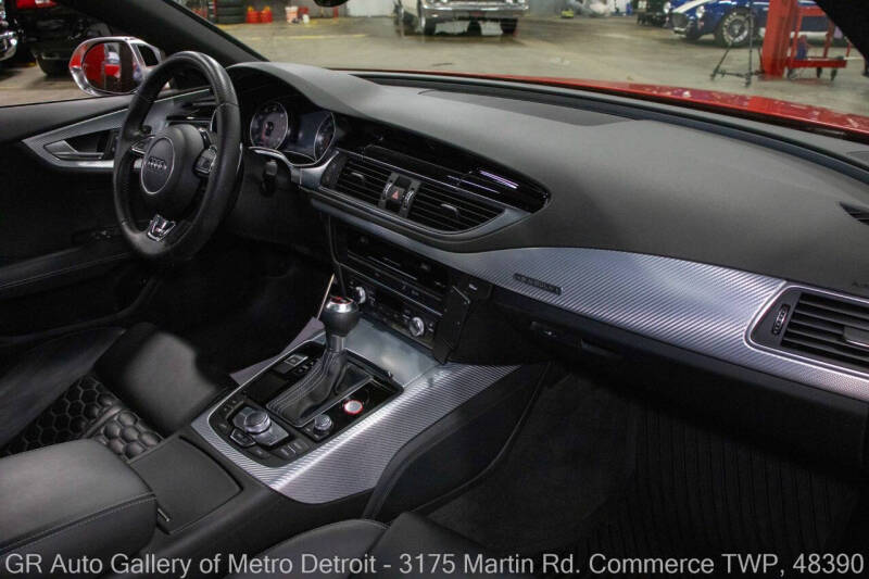 2016 Audi RS 7 4.0T quattro Prestige