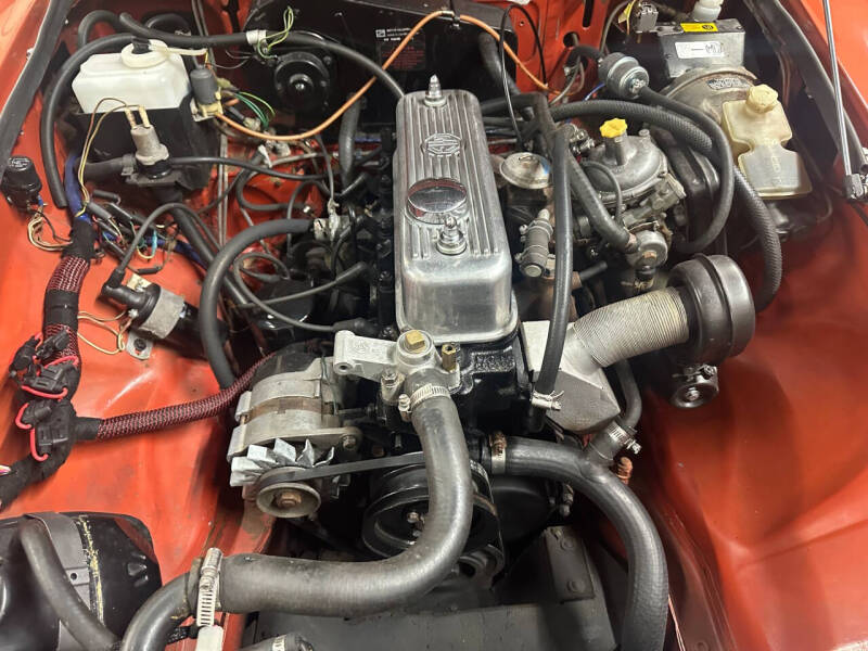1977 MG B