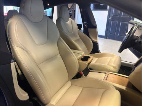 2020 Tesla Model S