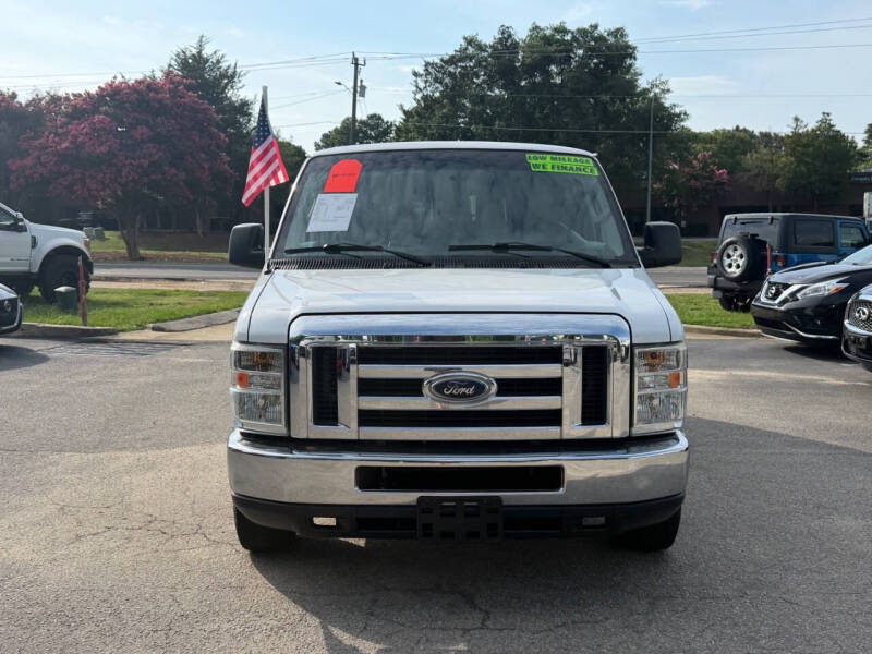 2010 Ford E-Series E-350 SD XL