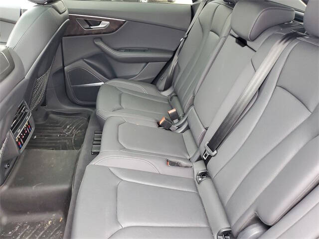 2023 Audi Q8 quattro Premium Plus 55 TFSI