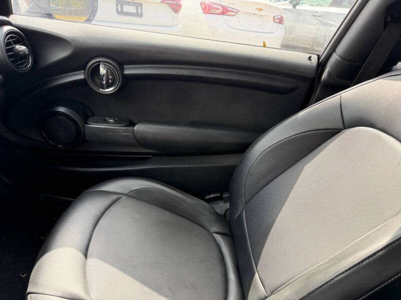 2015 MINI Hardtop 2 Door Cooper