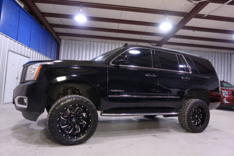 2020 GMC Yukon for sale at SOUTHWEST AUTO CENTER INC in Houston TX