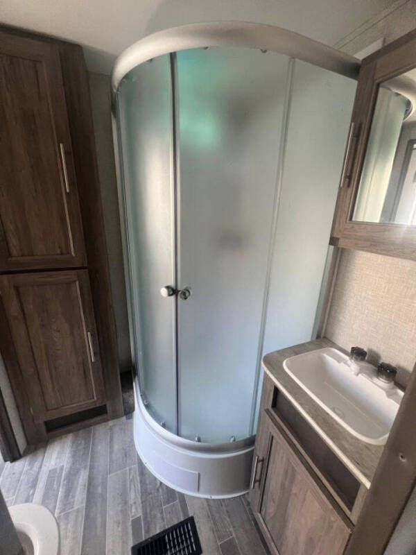 2022 Crossroads RV Zinger