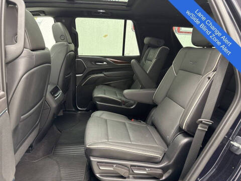 2023 Cadillac Escalade Premium Luxury