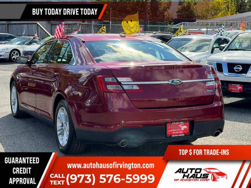 2014 Ford Taurus SEL