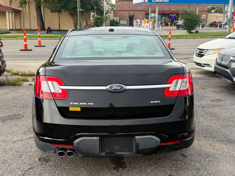 2012 Ford Taurus SEL