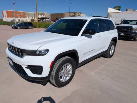 2024 Jeep Grand Cherokee Laredo