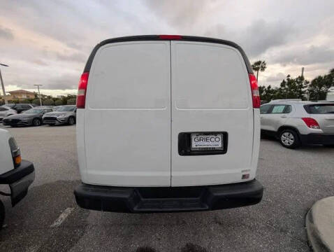 2021 Chevrolet Express 2500