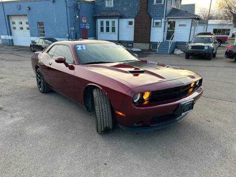 2021 Dodge Challenger SXT