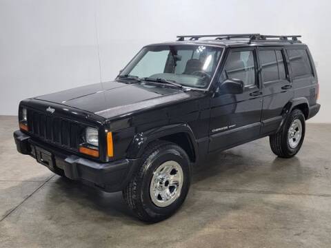 2000 Jeep Cherokee for sale at PINGREE AUTO SALES INC in Crystal Lake IL
