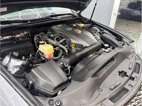 2017 Lexus IS 200t