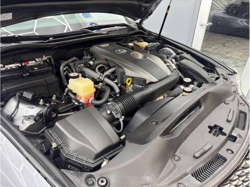 2017 Lexus IS 200t