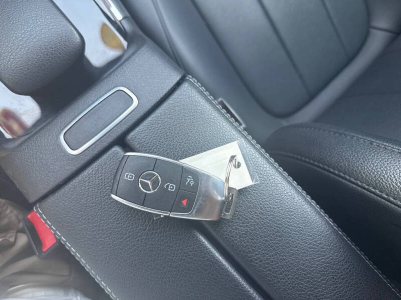 2021 Mercedes-Benz GLB GLB 250 4MATIC