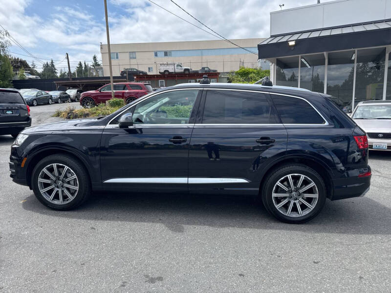 Used 2018 Audi Q7 Premium Plus with VIN WA1LAAF72JD010876 for sale in Edmonds, WA
